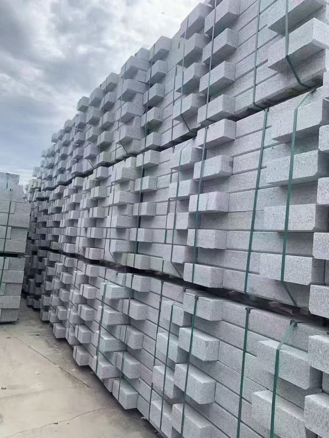 长沙 芝麻灰侧石