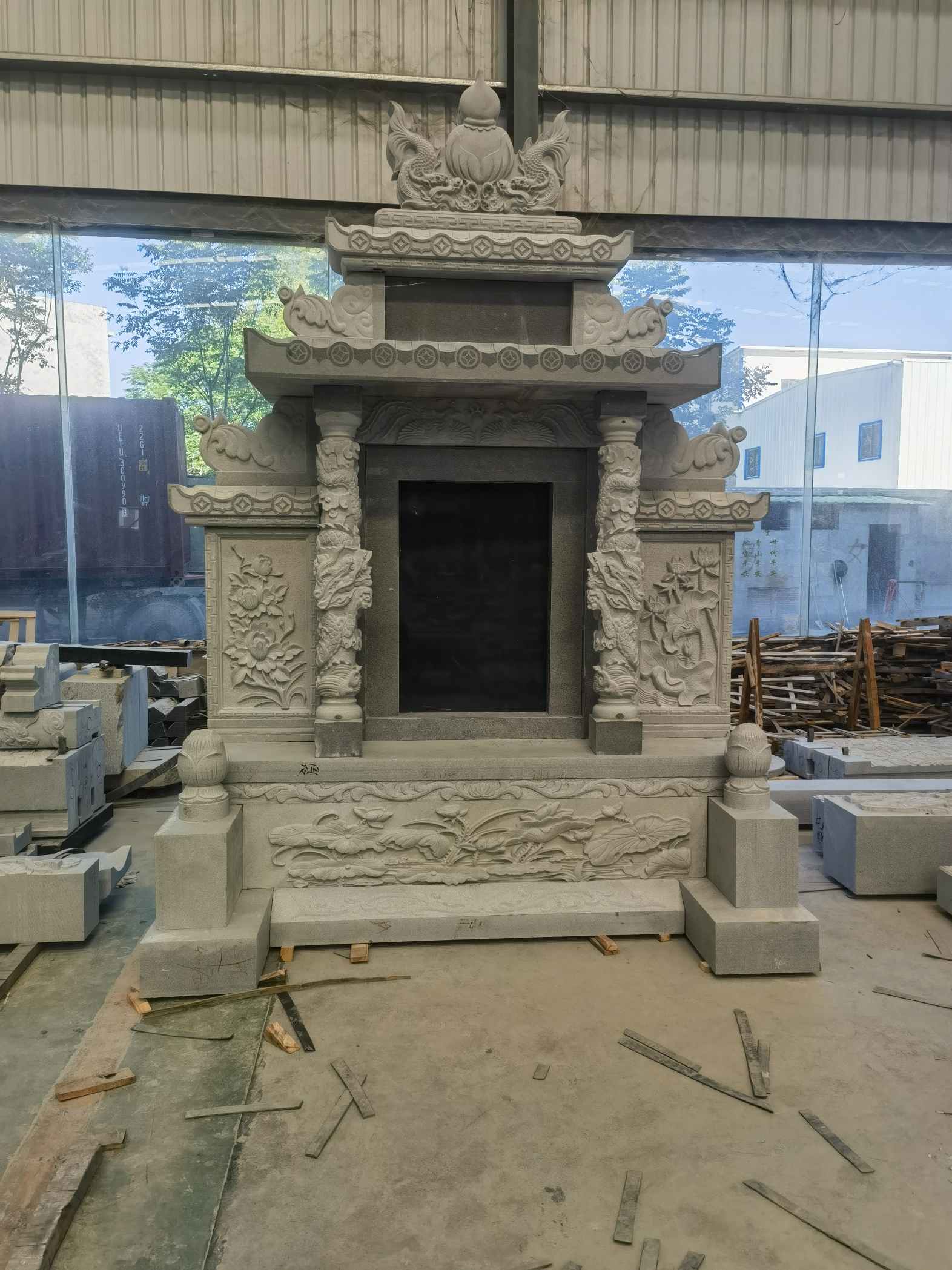 长沙 芝麻灰高档墓碑、土墓，一套也支持定做