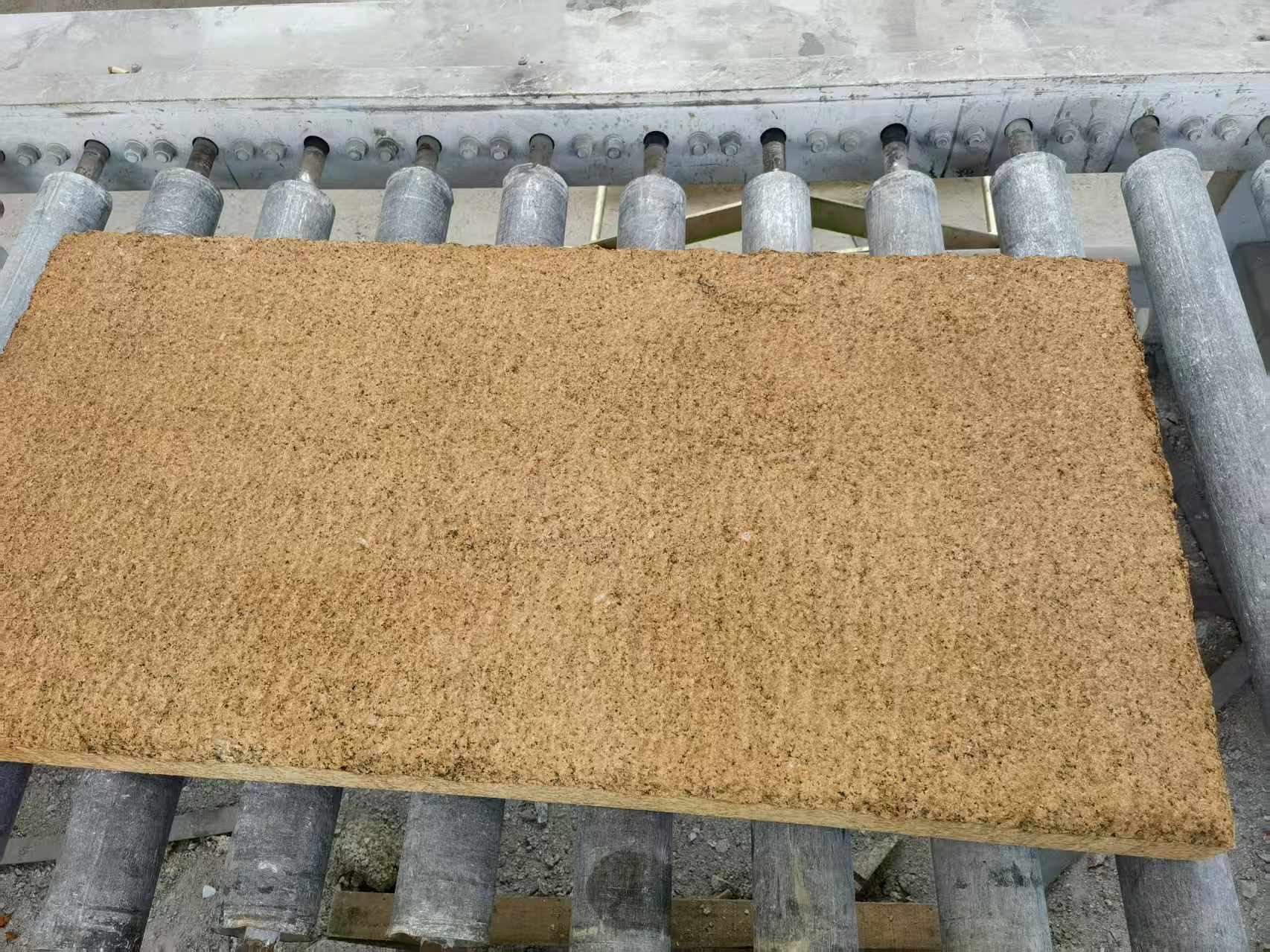 长沙 菠萝面老石板，做旧仿古石，流水线生产加工