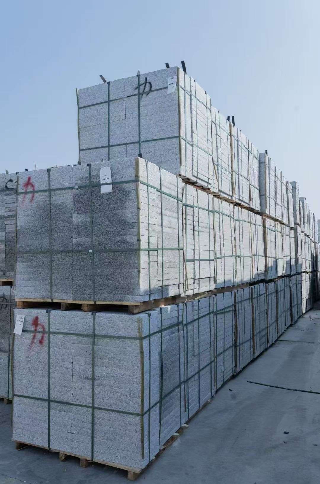 长沙 芙蓉白、大花白、小白花荔枝面成品地铺石