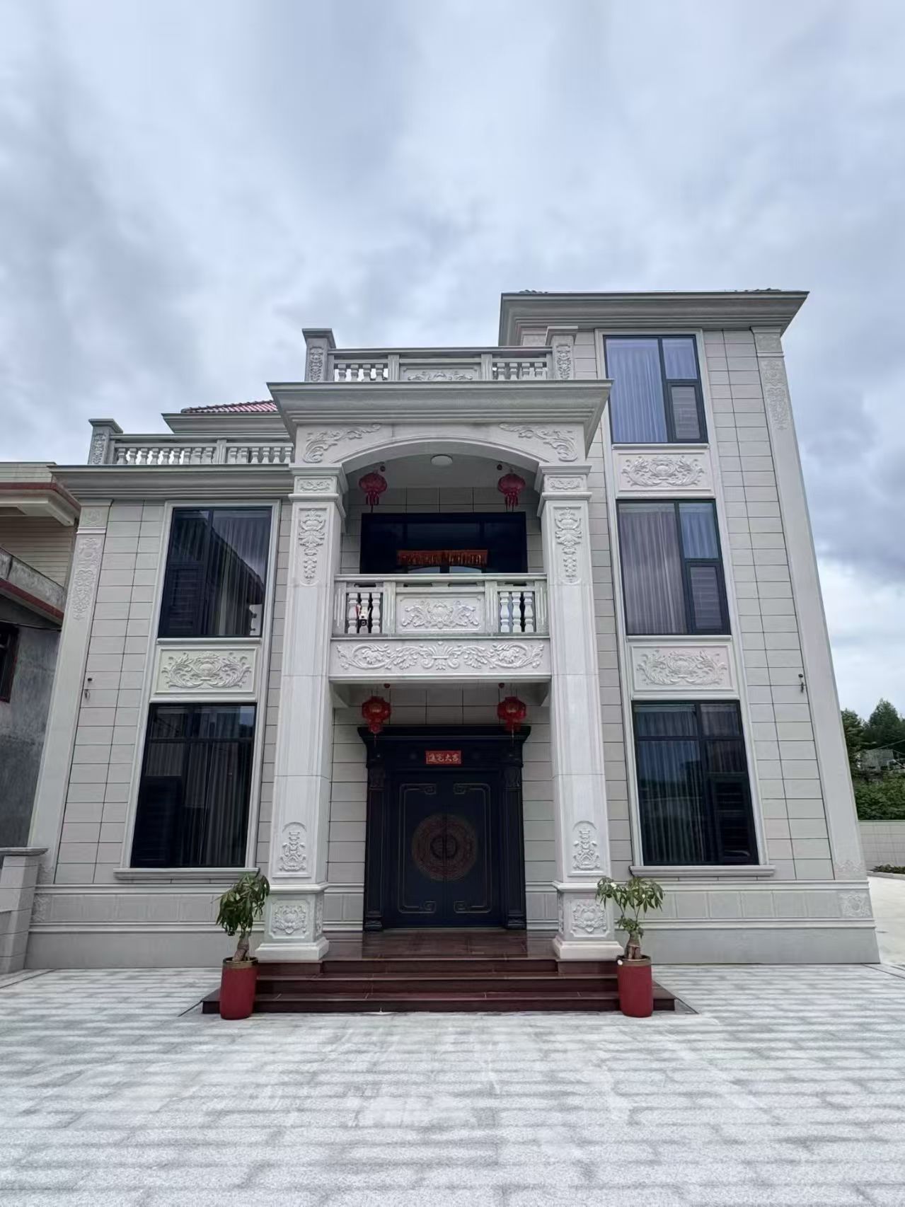 长沙 芝麻白石材别墅干挂案例展示